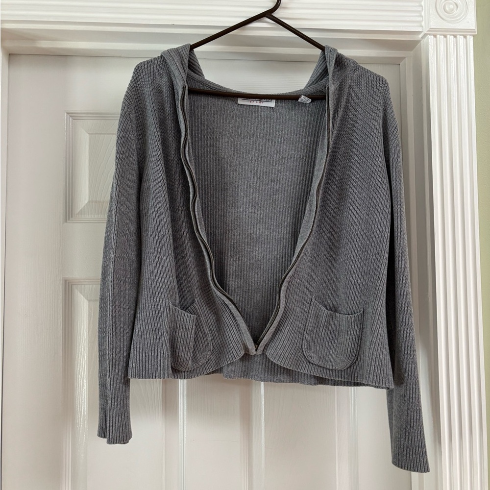 Grey hoodie